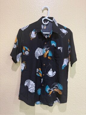 Men's Button Down Shirt Medium M  Eagle Bird Print Short Sleeve Boho